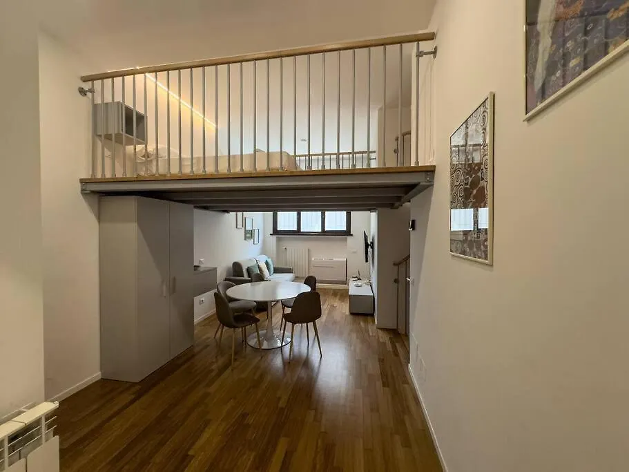 Brunacci Suite, 5 Min To Navigli Milan